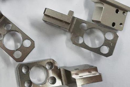 精密沖壓件應該如何保養好？需定期清潔！